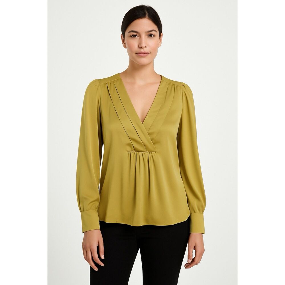 Banana Republic Top Women's M Olive Green Pullover Long Sleeve Pleated Neckline